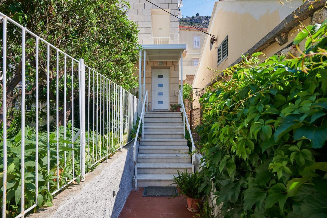 Newly Renovated Apt. Near To Entrance To Old Town Dubrovnik Eksteriør bilde